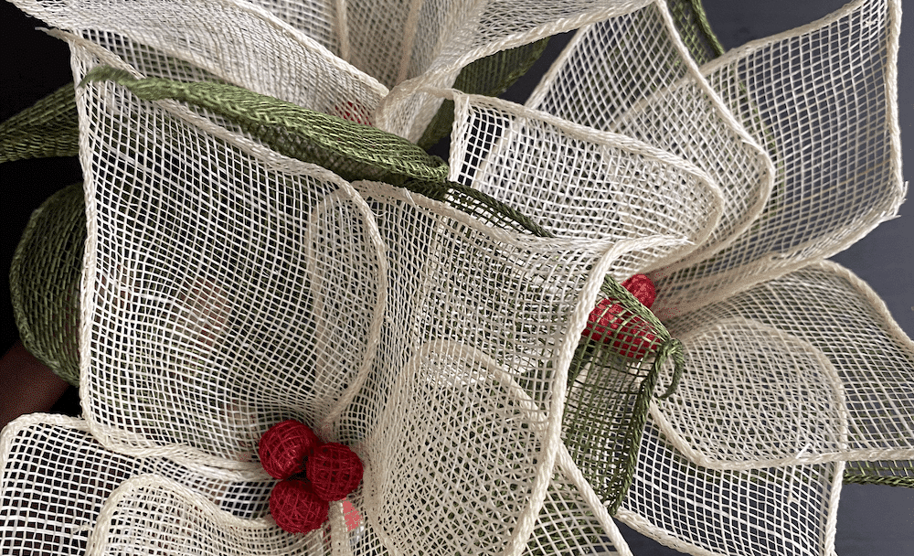 3 fleurs de décoration avec tige modulable