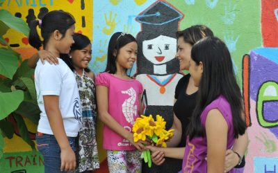 Les sourires des jeunes filles de CAMELEON
