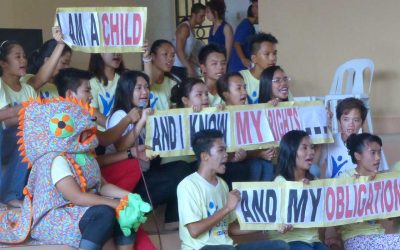Les Ambassadeurs des droits de l’Enfant membres du Mouvement pionnier des enfants de Iloilo
