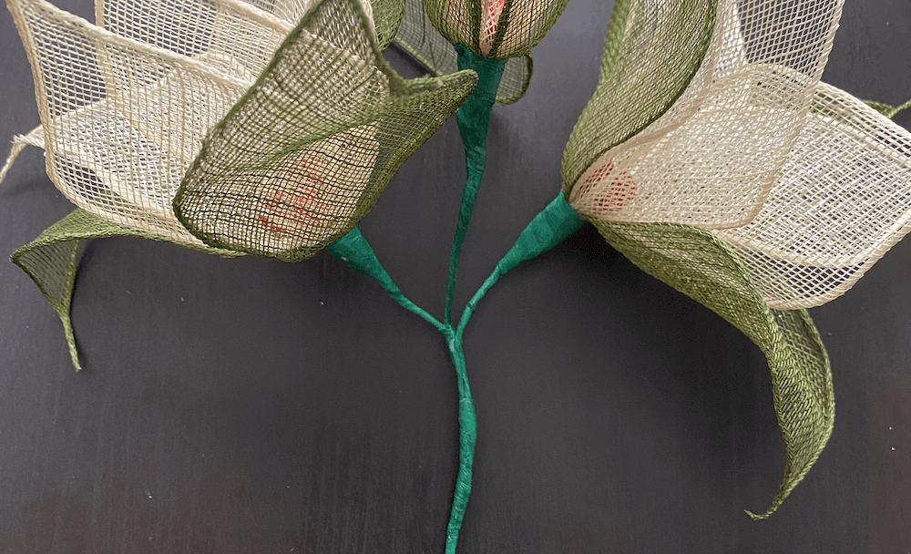 3 fleurs de décoration avec tige modulable 2